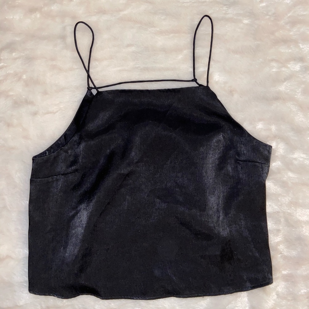 F21 satin cropped cami 🖤